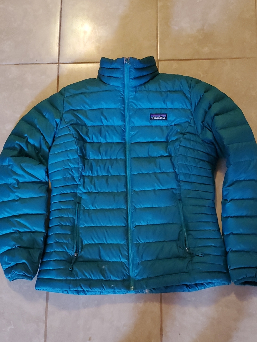 Patagonia Women's Teal Quilted Down Puffer Jacket